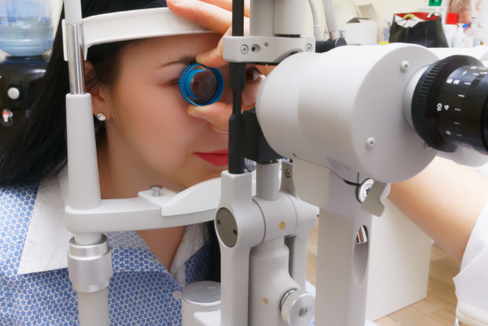 Tips to Create an SEO-Friendly Website for an Eye Care Clinic